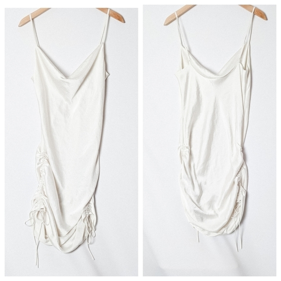 WILFRED Davina Dress Only Ruched Mini Satin Avorio White M Aritzia - Picture 5 of 12